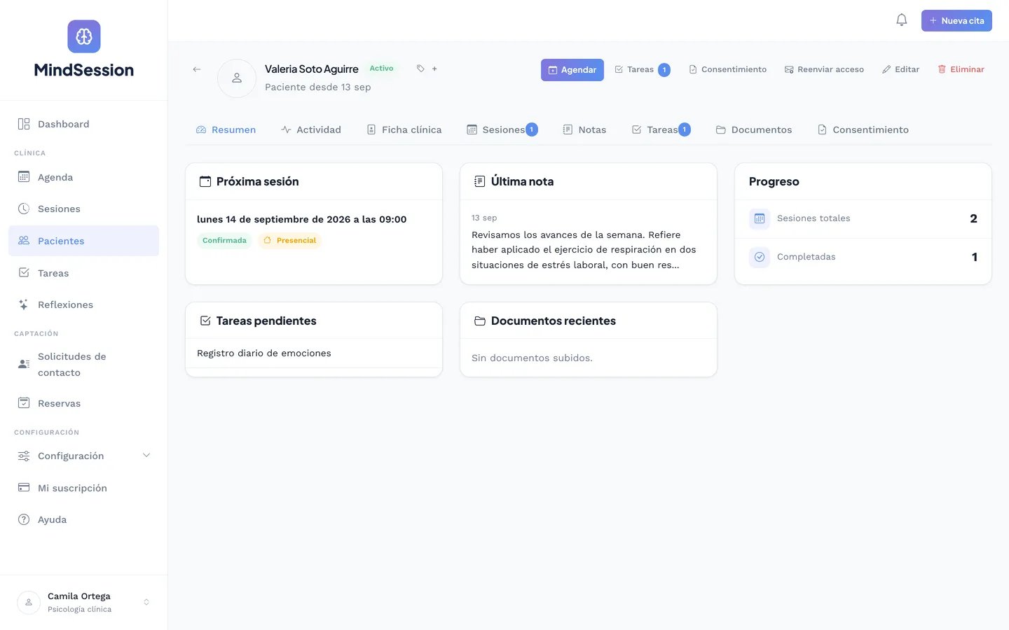 Ficha de un paciente en MindSession: próxima sesión, última nota, progreso y tareas pendientes